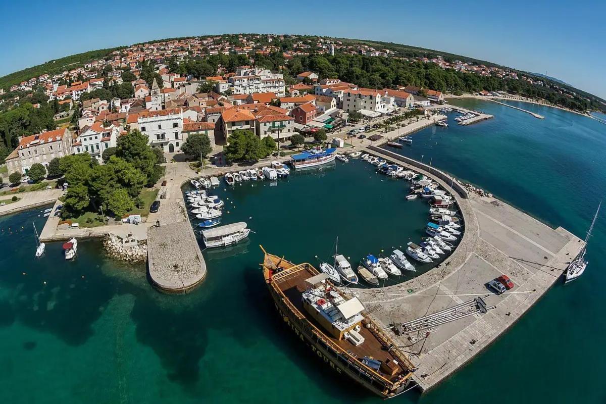 Adria Apartments Sveti Filip i Jakov Eksteriør bilde